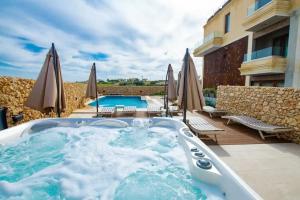 Santa Lucia Boutique Hotel, Kercem