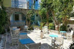 Aratos Hotel, Parikia