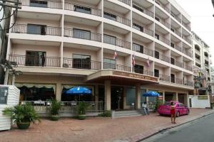 Dynasty Inn, Pattaya
