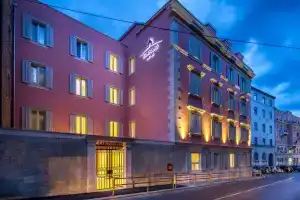 Cornaro Hotel, Split