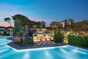Trendy Hotel, Lara