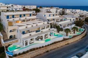 Aloni Hotel, Piso Livadi