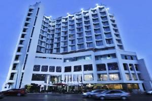 Romance Hotel, Alexandria