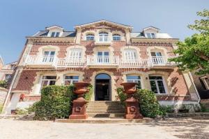 La villa 10 HOTEL SPA, Etretat