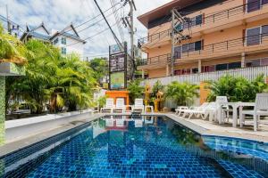 Bauman Ville Hotel, Patong