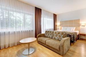 Parnu Hotel, Parnu