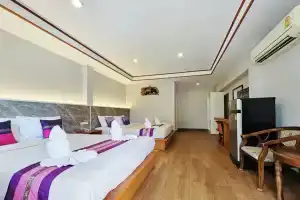 Phaithong Sotel Resort - SHA PLUS, Chalong