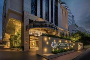 DoubleTree by Hilton Ploenchit - SHA Plus Certified Hotel, Bangkok