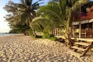 White Sand Beach Resort, Chang Island