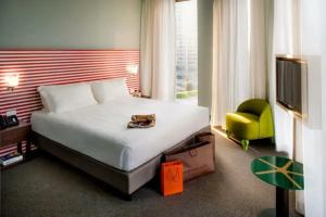 Glam Milano, Milan