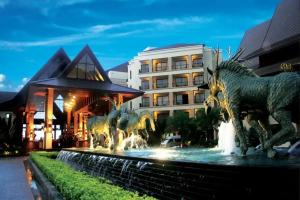 Garden Cliff Resort And Spa - SHA Extra Plus, Pattaya