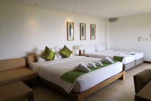 Islanda Resort Hotel, Mak