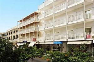 Hotel Savoy, Rhodes Town