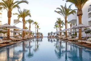 METT Hotel & Beach Resort Marbella Estepona, Estepona