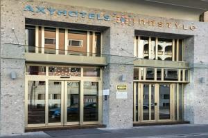 Hotel St George, Milan