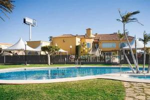Avent Verahotel, Vera