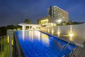Tsix5 Hotel, Pattaya