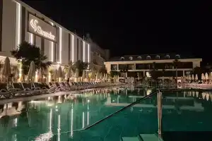 Kiris - Hotels