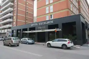 Hotel Excelsior, Bari