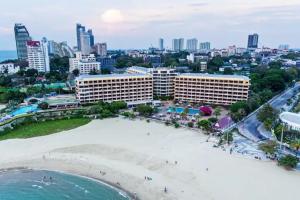 Dusit Thani - SHA Extra Plus Hotel, Pattaya