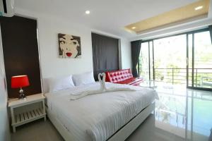 Samui Natien Village, Laem Set Beach