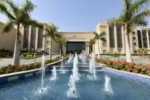 Triumph Luxury Hotel, Cairo