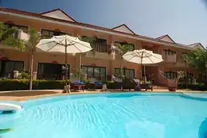 Lanta Seafront Resort, Lanta Island