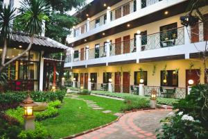 Charlie House Pin Klao