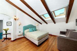 B&B Maiure, Maiori