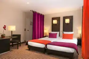 Hotel Pax Opera, Paris