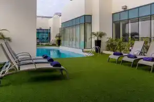 First Central Hotel Suites, Dubai