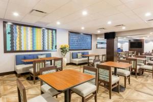 Wingate by Wyndham - Universal Studios and Convention Center, Orlando