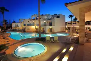 Petrosana Hotel Apartments, Ayia Napa