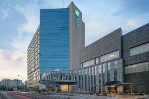Holiday Inn Express Jinqiao Central, an IHG Hotel, Shanghai