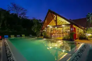 Naiharn Beach Resort - SHA Plus Extra, Nai Harn