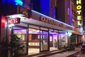 Özgür Hotel