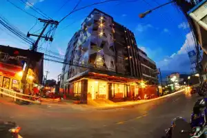 Forty Winks Phuket Hotel, Patong