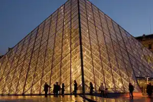 France Louvre Mini-hotel