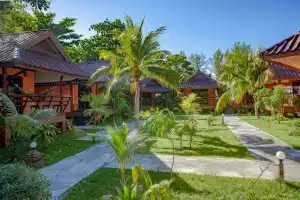 Lanta Pearl Beach Resort, Lanta Island