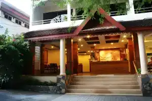 Baan Pron Phateep Hotel, Patong
