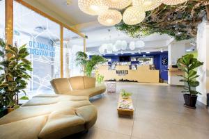 Maverick City Lodge, Budapest