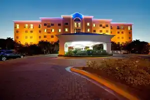 Hodelpa Garden Court Mini-hotel, Santiago