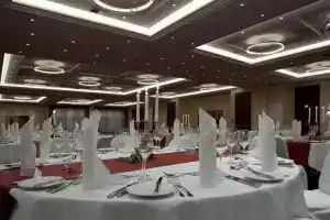 Hilton City Hotel, Warsaw