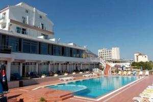 Manolya Hotel, Kyrenia