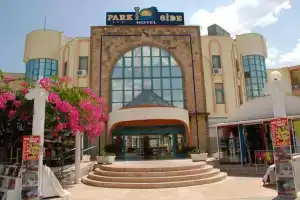 Clover Magic Park Hotel, Side