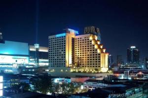 Novotel on Siam Square - SHA Extra Plus Certified, Bangkok