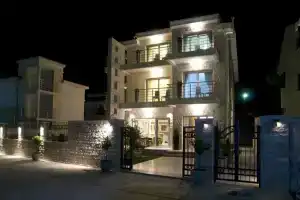 Kamenari - Hotels