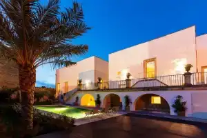 Guest House «Relais Monastero Santa Teresa», Nardo