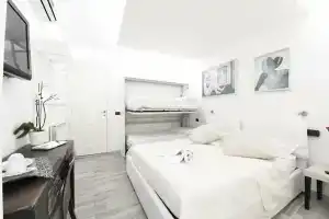 Al Duomo guest house, Como