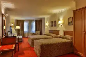 Central Hotel, Bursa